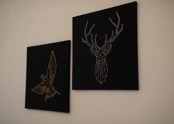 Vicolo Del Cinque Trastevere *